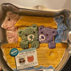 Wilton Noah’s Ark aluminum cake pan baby’s birthday baby shower w/ instructions